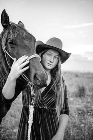 Luke&Lindsay B&W-18